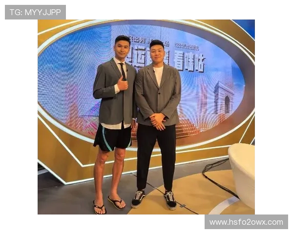 李根:从篮球场上的闪耀明星到社会责任的践行者之路 李根:从篮球场上的闪耀明星到社会责任的践行者之路