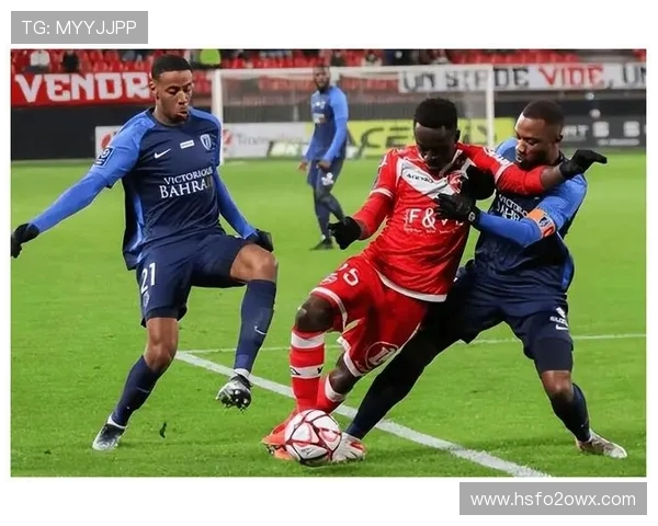 米内罗竞技迎战克鲁全力争胜展现球队实力与斗志