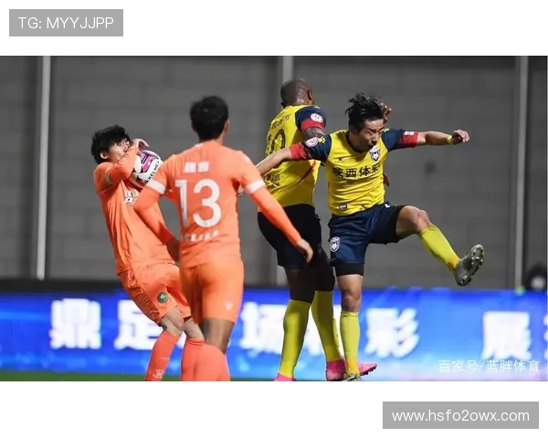 重庆篮球队节奏之争引发热议球迷观点各异讨论激烈 重庆篮球队节奏之争引发热议球迷观点各异讨论激烈