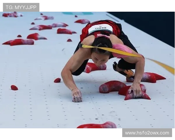 北京攀岩队在世界滑板锦标赛中的精彩表现与实力分析 北京攀岩队在世界滑板锦标赛中的精彩表现与实力分析